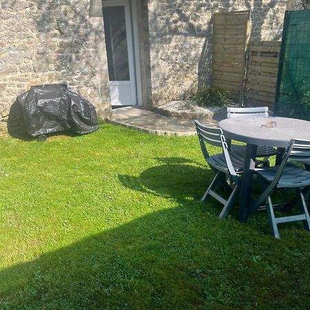 La Petite Maison De Kerguiniou Glomel エクステリア 写真